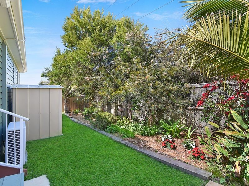 125/2 Saliena Avenue, Lake Munmorah NSW 2259