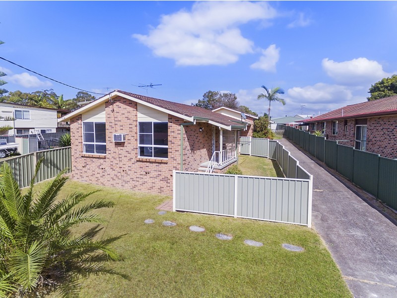 1/30 Ulooloo Road, Gwandalan NSW 2259