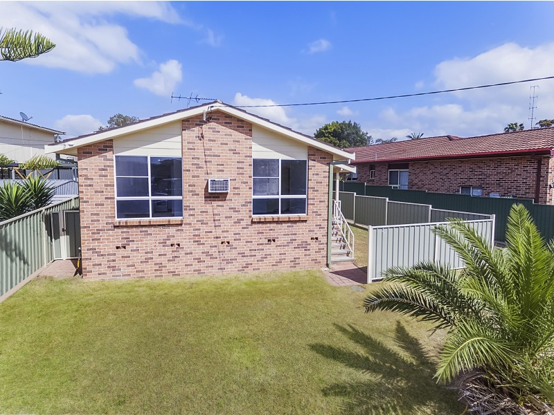 1/30 Ulooloo Road, Gwandalan NSW 2259