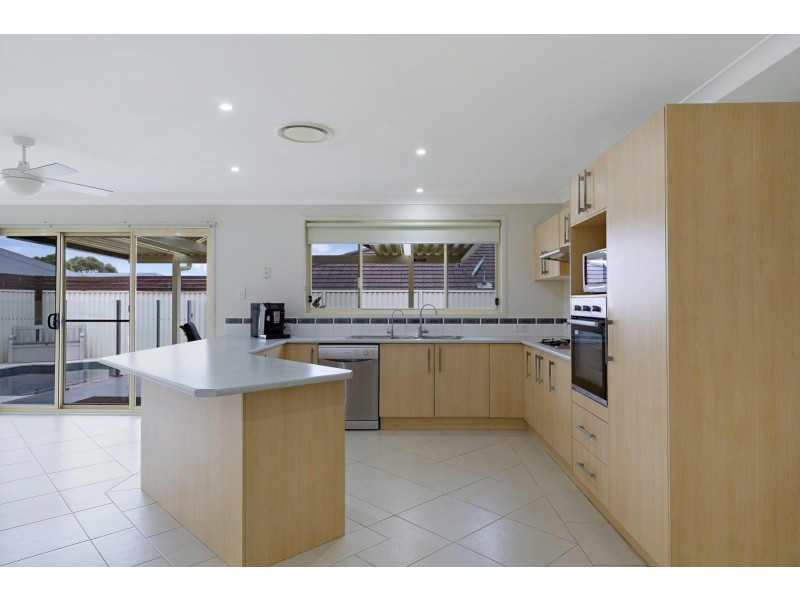 6 Lily Lane, Woongarrah NSW 2259