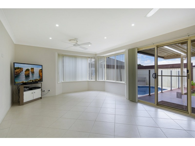 6 Lily Lane, Woongarrah NSW 2259