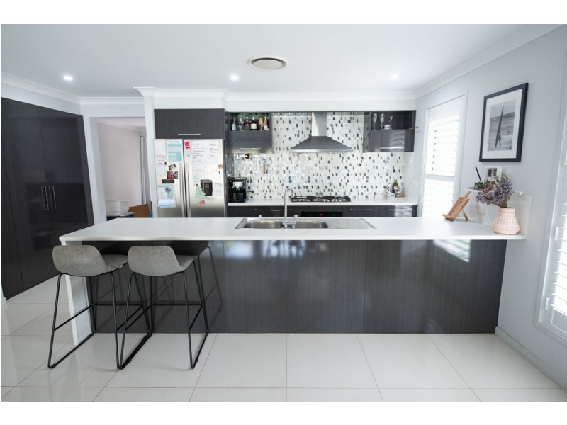 13 Manoa Road, Budgewoi NSW 2262