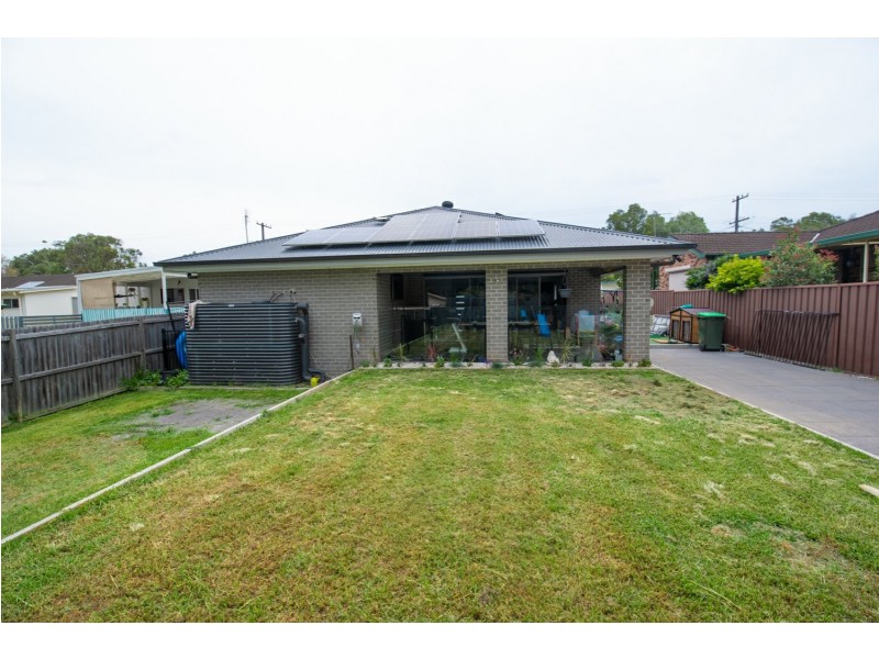 13 Manoa Road, Budgewoi NSW 2262