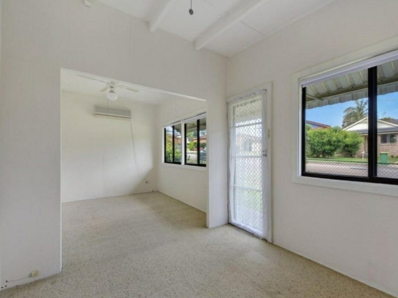 6 Skyline Street, Gorokan NSW 2263