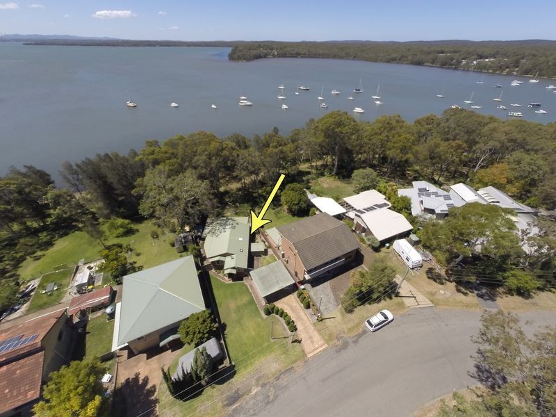 22 Lloyd Avenue, Chain Valley Bay NSW 2259