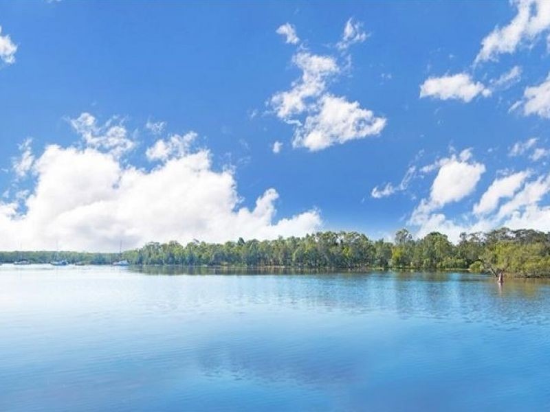 22 Lloyd Avenue, Chain Valley Bay NSW 2259