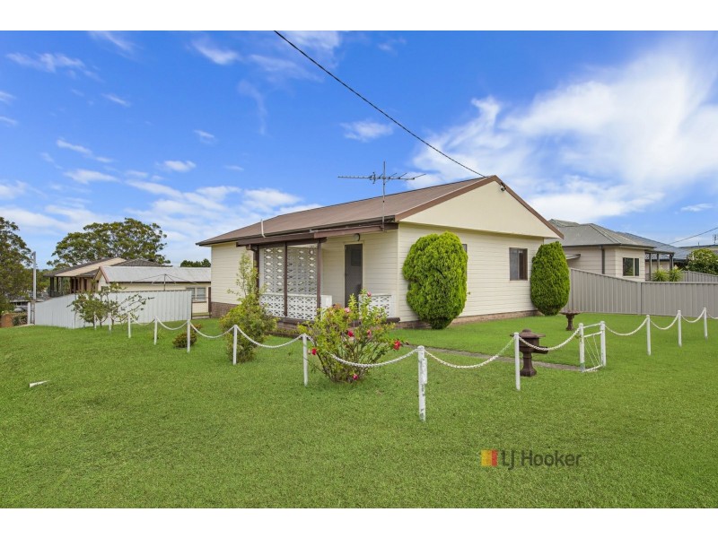 38 Woolana Avenue, Budgewoi NSW 2262