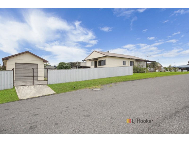 38 Woolana Avenue, Budgewoi NSW 2262