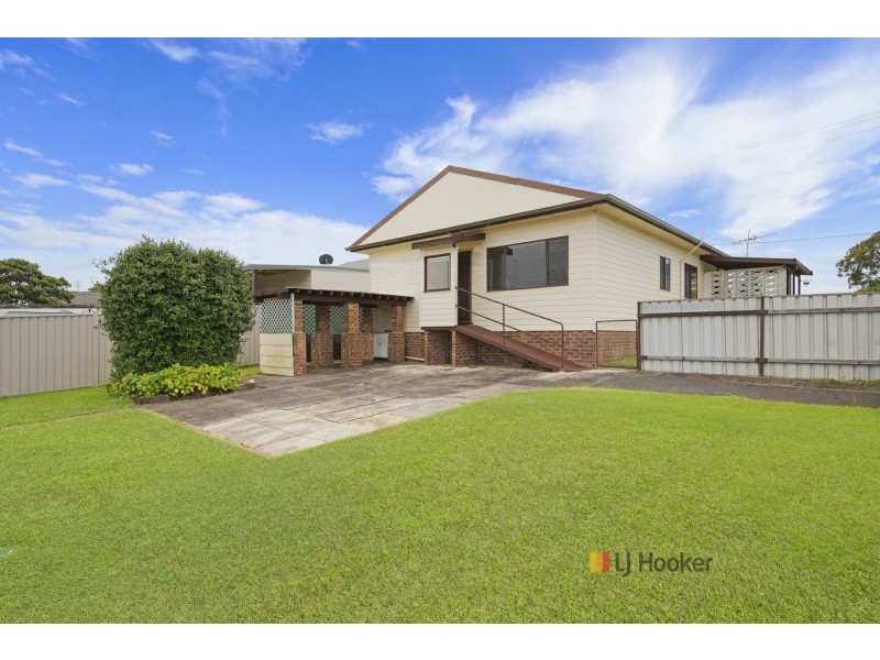 38 Woolana Avenue, Budgewoi NSW 2262