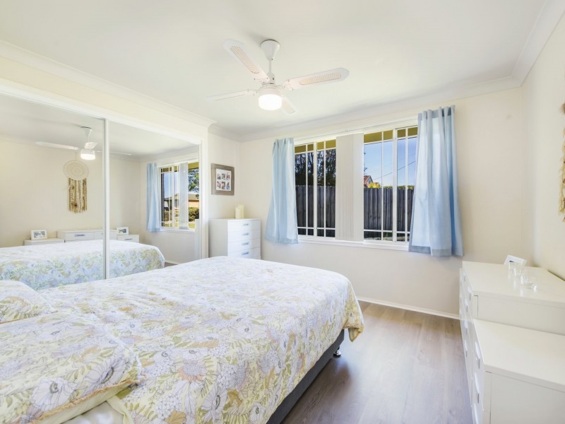 30 Scenic Circle, Budgewoi NSW 2262