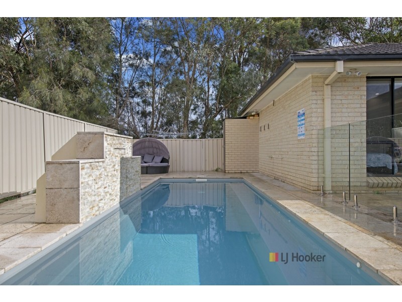 5 Coverdale Close, Lake Haven NSW 2263