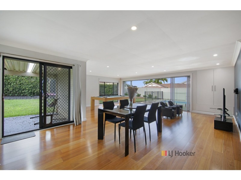 5 Coverdale Close, Lake Haven NSW 2263