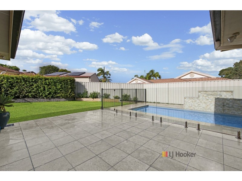 5 Coverdale Close, Lake Haven NSW 2263