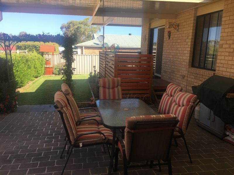 6 Roanoke Drive, Lake Munmorah NSW 2259