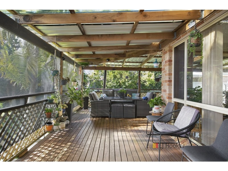 8 Girraween Street, Buff Point NSW 2262