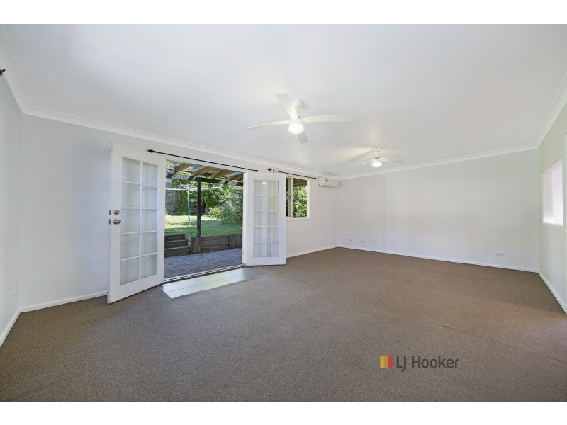 17 Anembo Avenue, Summerland Point NSW 2259