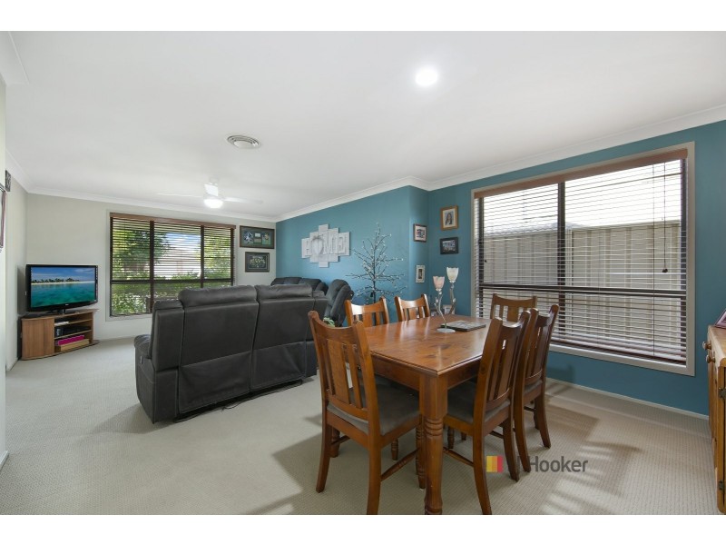 5 Capri Close, Woongarrah NSW 2259
