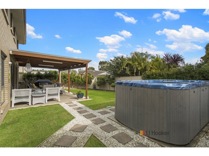 5 Capri Close, Woongarrah NSW 2259