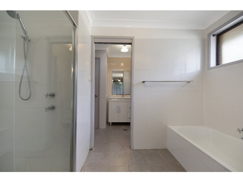 49 Delia Avenue, Budgewoi NSW 2262