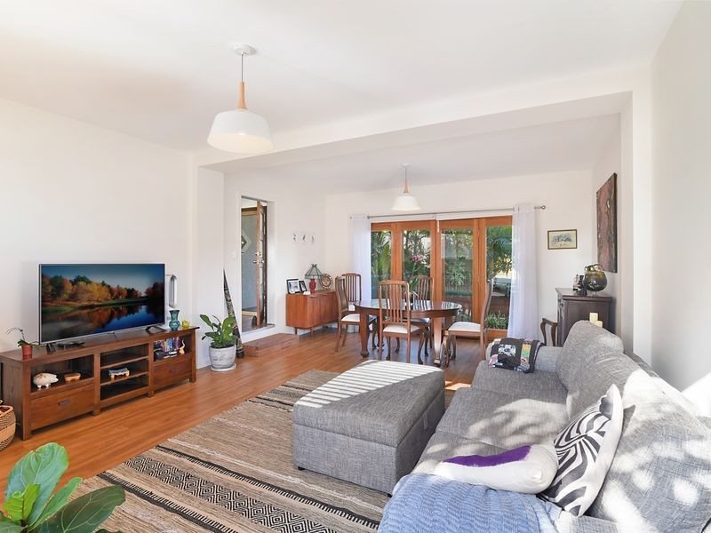 6 Jasmine Close, Canton Beach NSW 2263