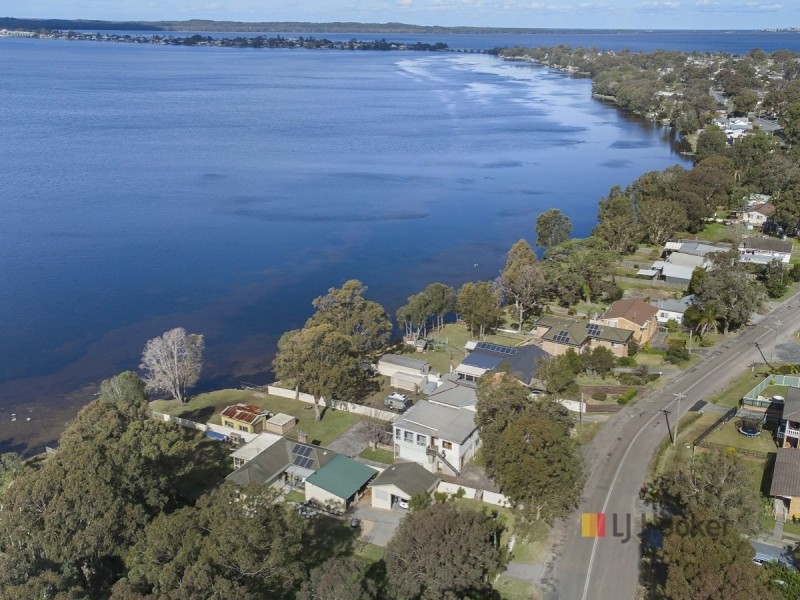 43 Malvina Parade, Gorokan NSW 2263