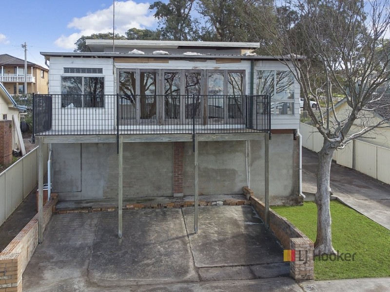 43 Malvina Parade, Gorokan NSW 2263