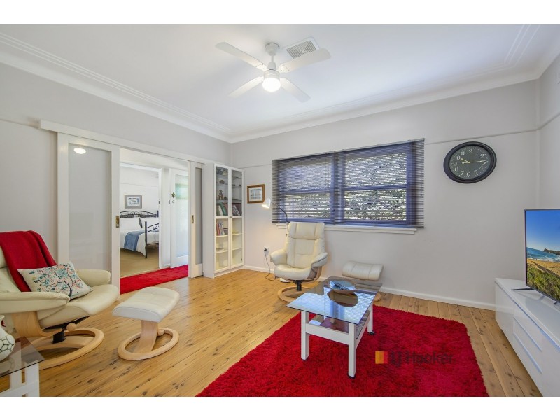 43 Kailua Avenue, Budgewoi NSW 2262