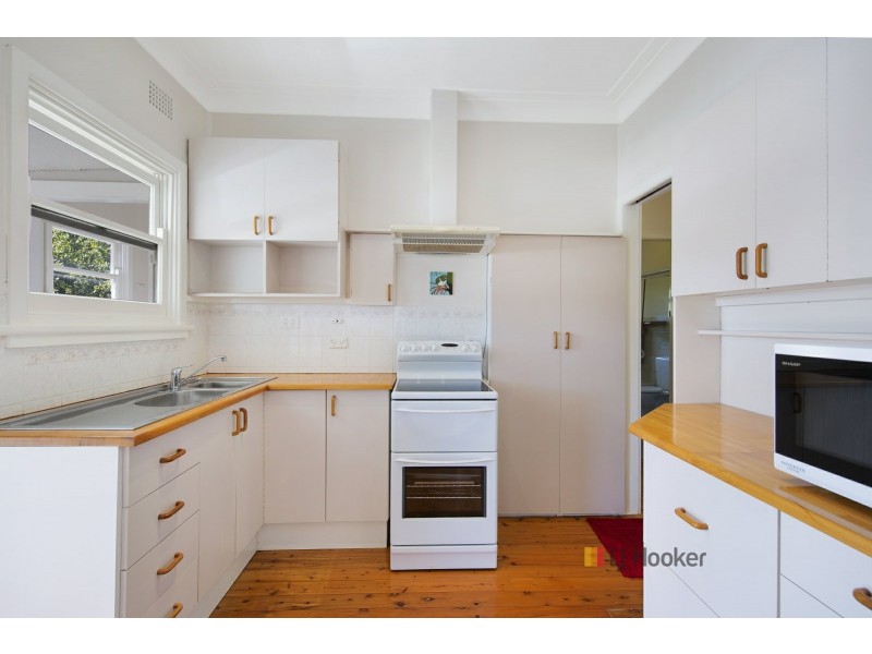 43 Kailua Avenue, Budgewoi NSW 2262