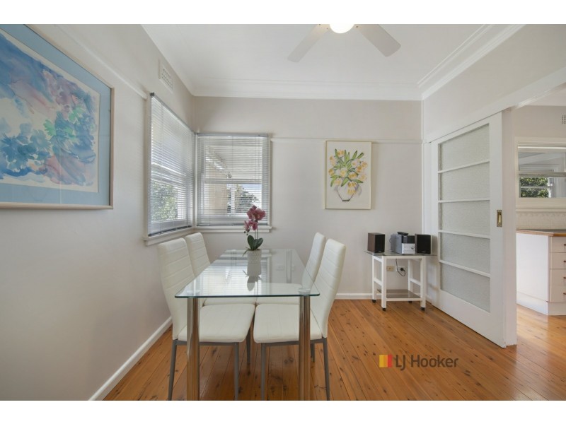 43 Kailua Avenue, Budgewoi NSW 2262