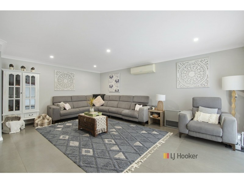 17 Skyhawk Avenue, Hamlyn Terrace NSW 2259