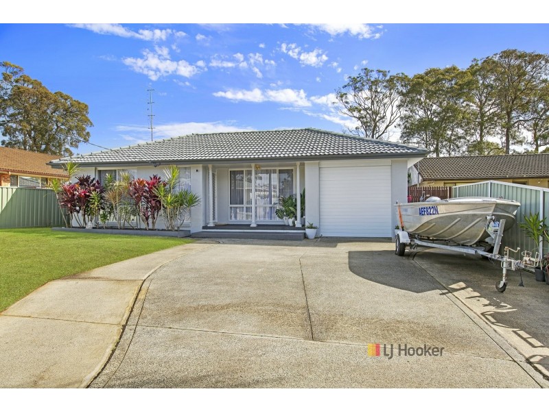 24 Phyllis Avenue, Kanwal NSW 2259