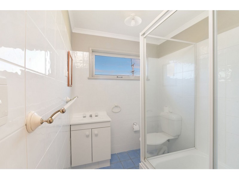 101 Natuna Avenue, Budgewoi NSW 2262