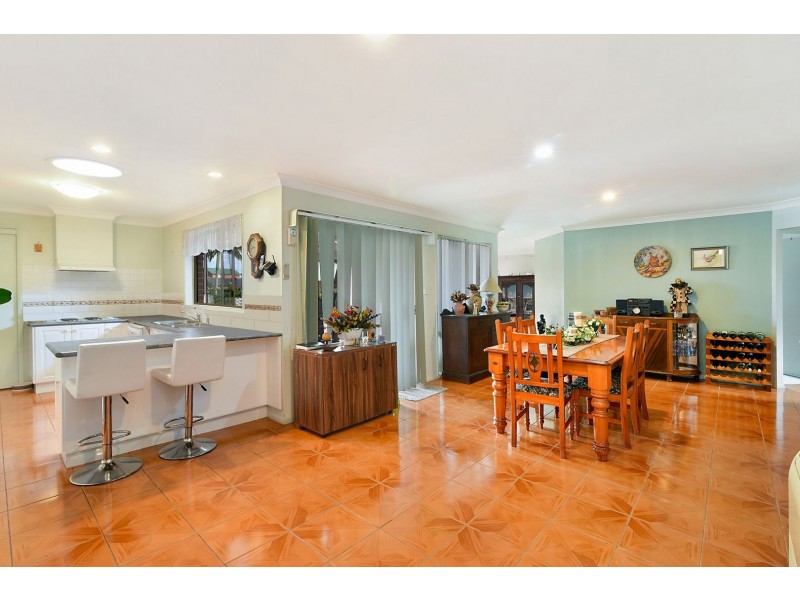 10 Alisa Close, Lake Haven NSW 2263