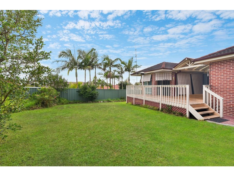 10 Alisa Close, Lake Haven NSW 2263