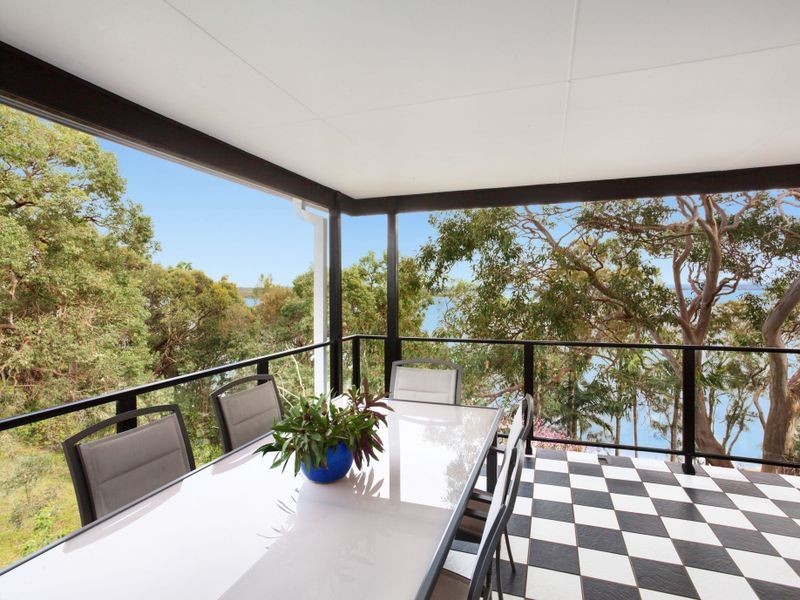 60 Diamond Head Drive, Budgewoi NSW 2262