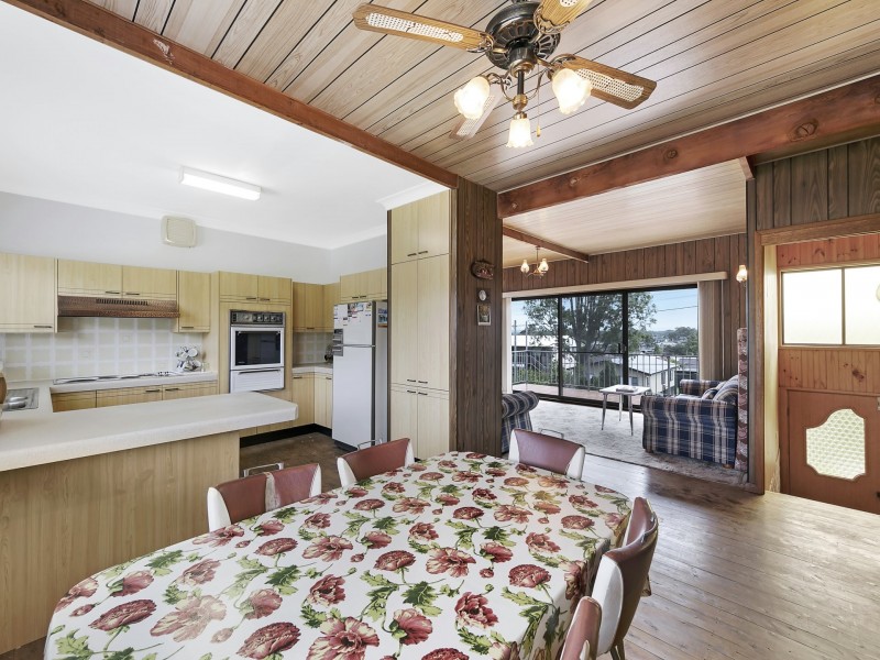 53 Barker Avenue, San Remo NSW 2262