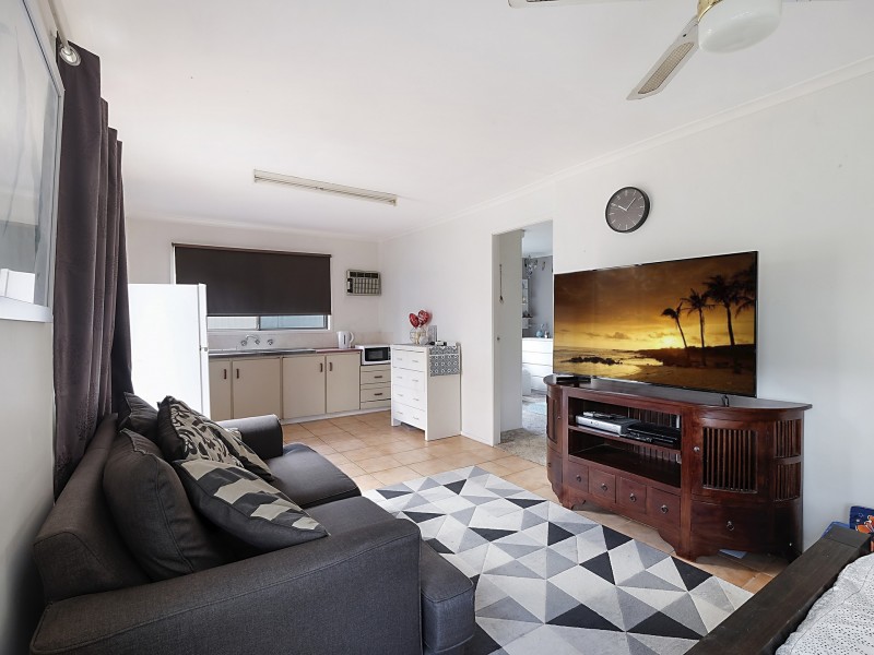 23 Suncrest Parade, Gorokan NSW 2263