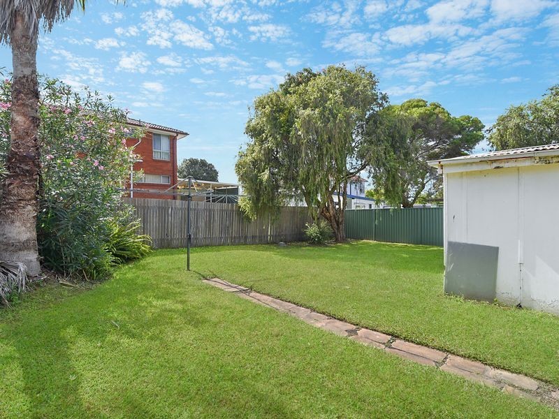 89 Dalnott Road, Gorokan NSW 2263
