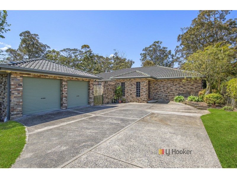 61 Grandview Parade, Gorokan NSW 2263