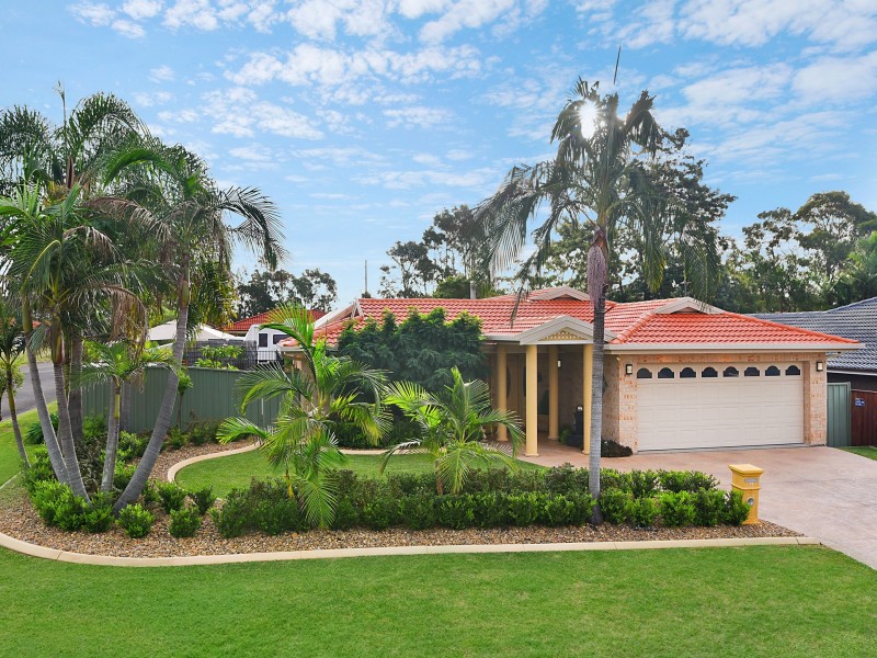 33 Derwent Drive, Lake Haven NSW 2263