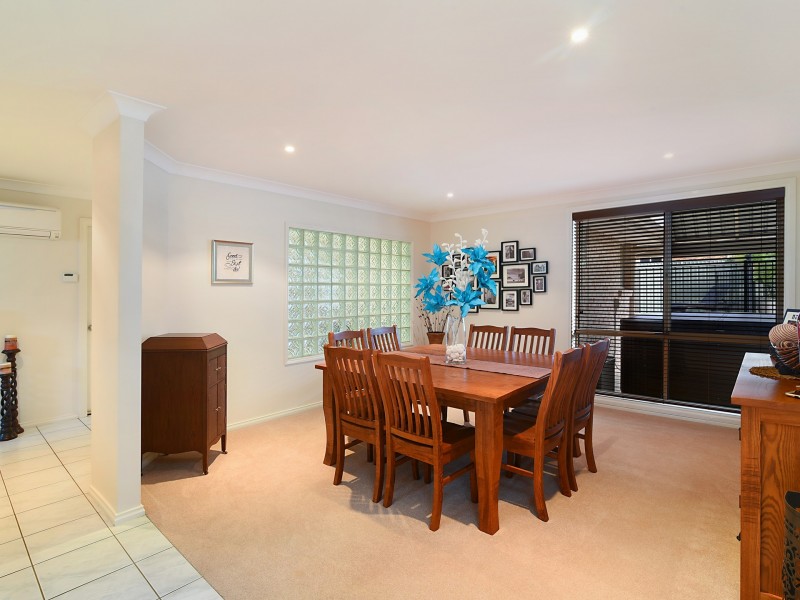 33 Derwent Drive, Lake Haven NSW 2263