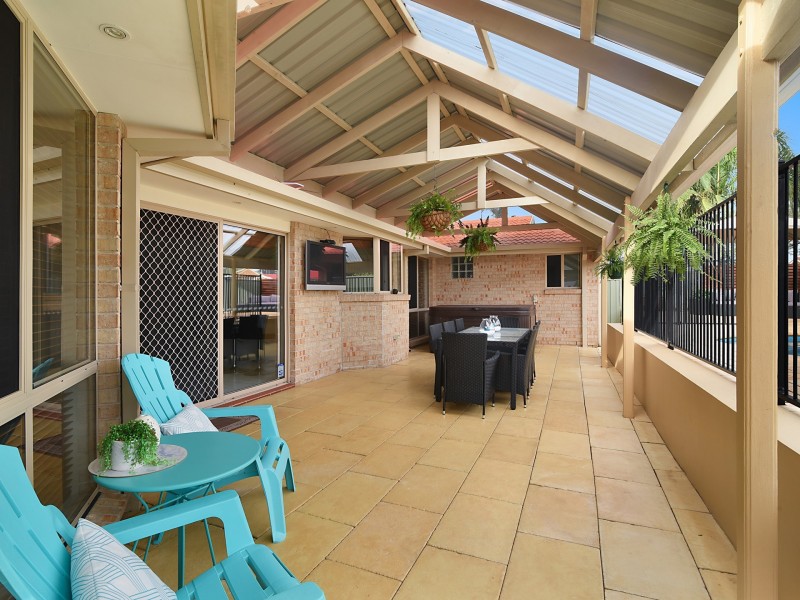 33 Derwent Drive, Lake Haven NSW 2263