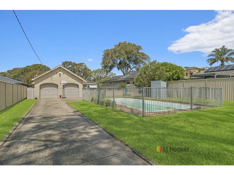 92 Buff Point Avenue, Buff Point NSW 2262