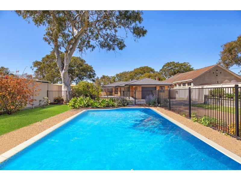 90 Buff Point Avenue, Buff Point NSW 2262