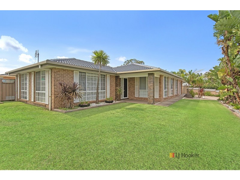 18 Parton Close, Buff Point NSW 2262