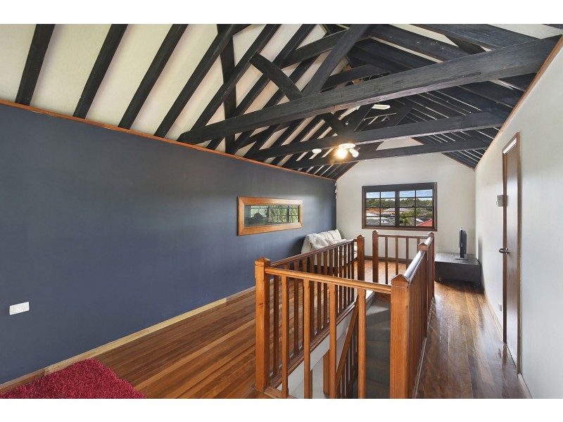 36 Cams Boulevard, Summerland Point NSW 2259