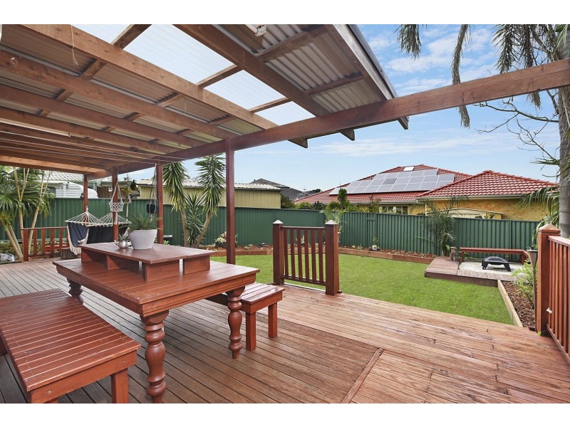 36 Cams Boulevard, Summerland Point NSW 2259