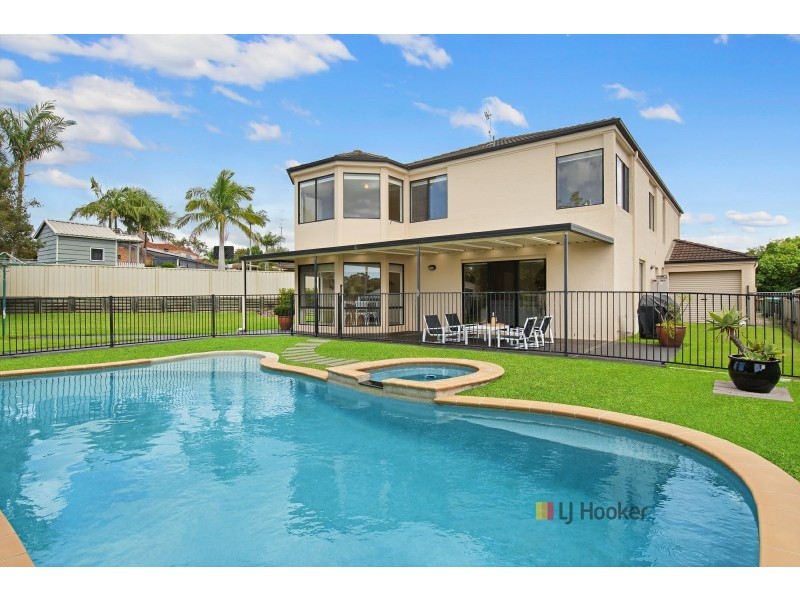 8 Swindon Close, Lake Haven NSW 2263