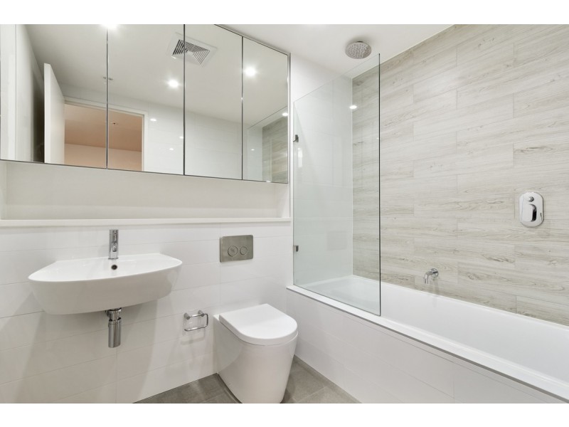 010C/1 Muller Lane, Mascot NSW 2020