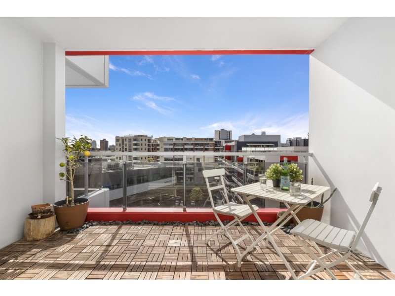 924/2-4 Lachlan Street, Waterloo NSW 2017